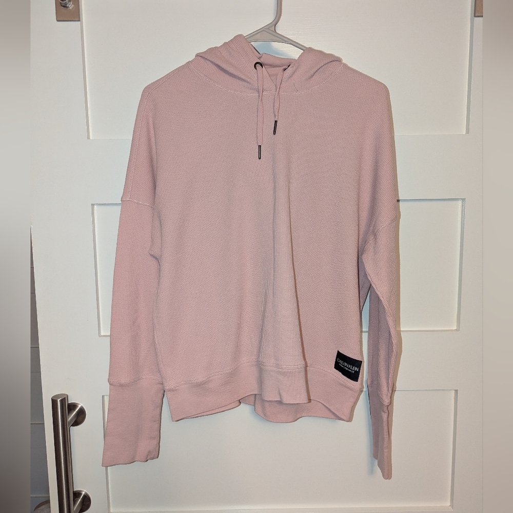 Women's Blush pink Calvin Klein Performance cotton hooded top in a size XL.
